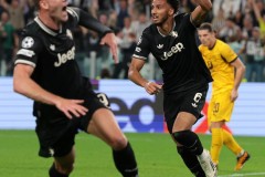 英超新赛季转会盘点：曼城、切尔西、阿森纳焦点球员表现亮眼